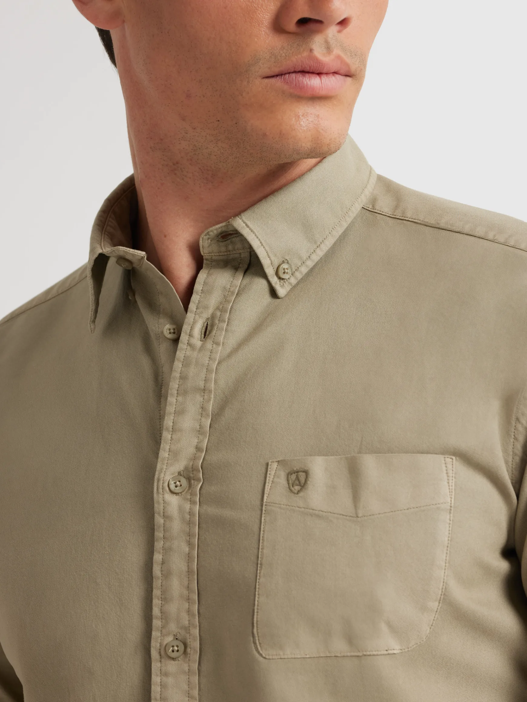 CAMISA OXFORD POCKET DYE-Alvaro Moreno New