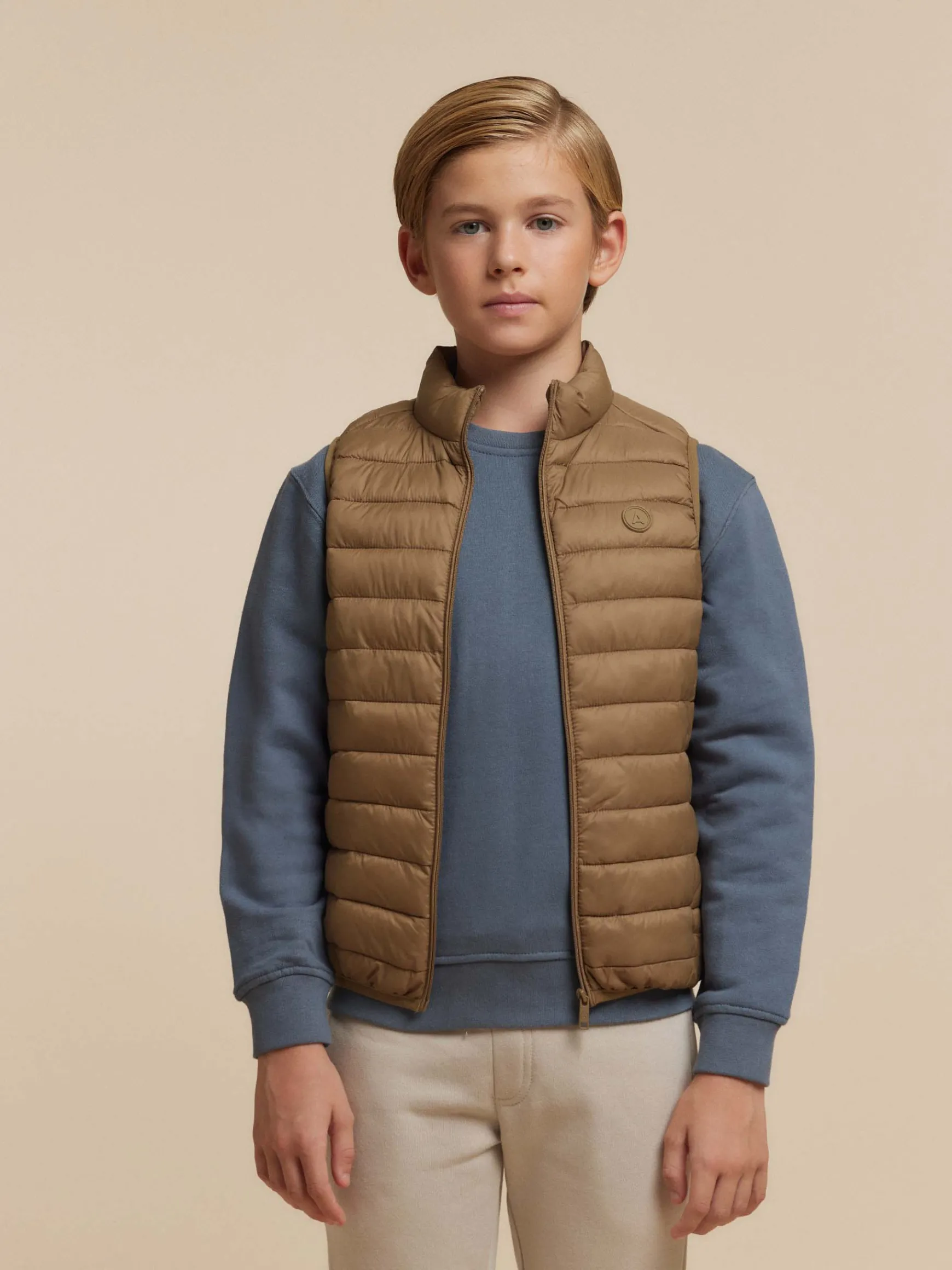 CHALECO NIRO KIDS-Alvaro Moreno Online
