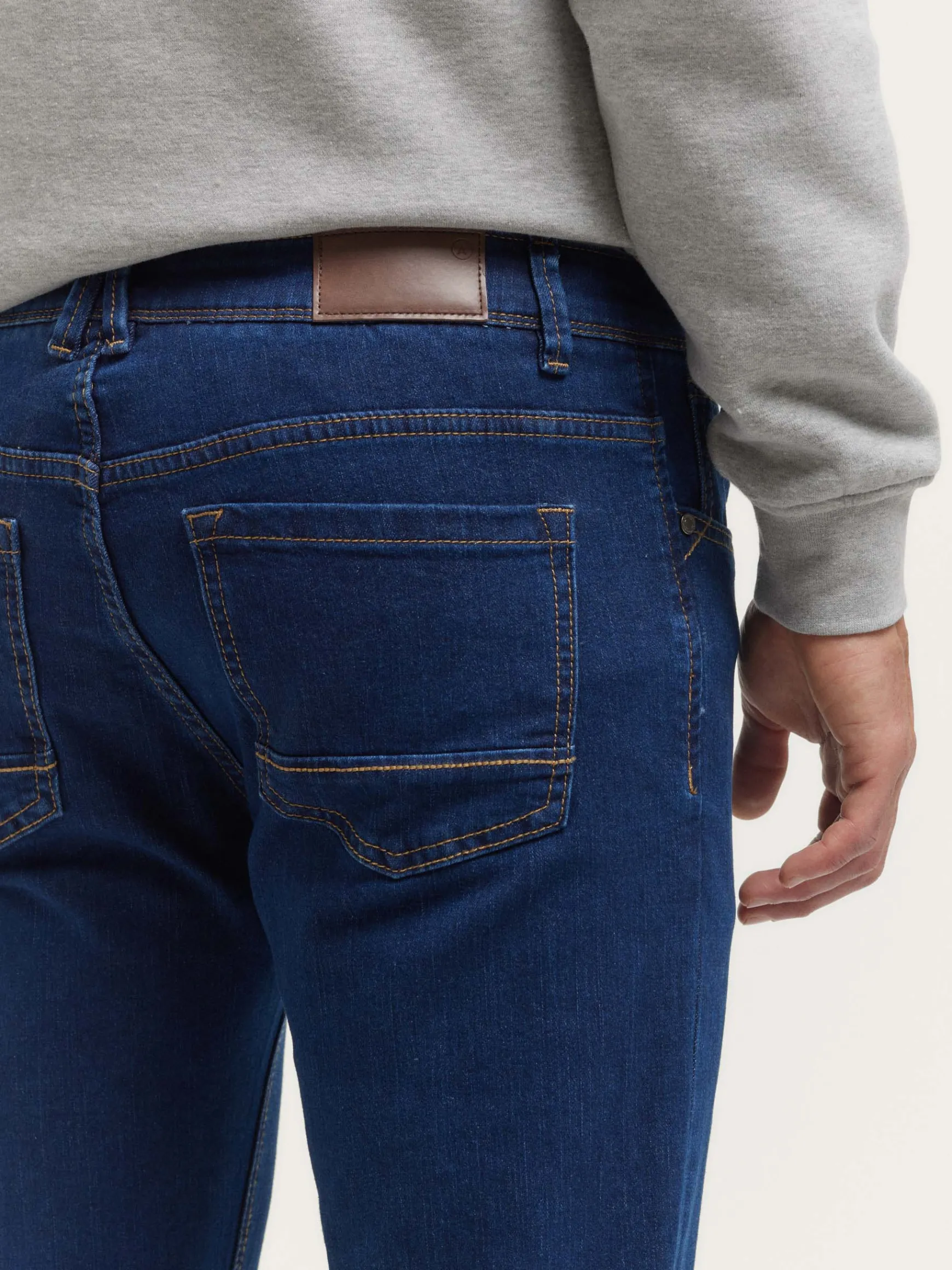 DENIM REGULAR-Alvaro Moreno Sale