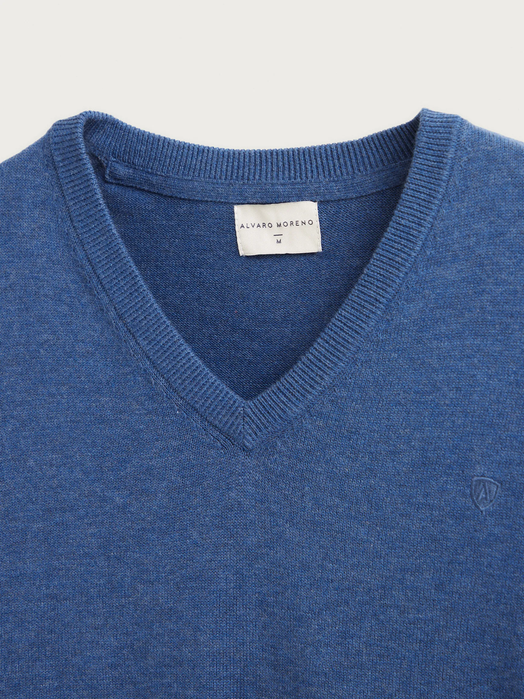 JERSEY V-NECK TRENDY-Alvaro Moreno