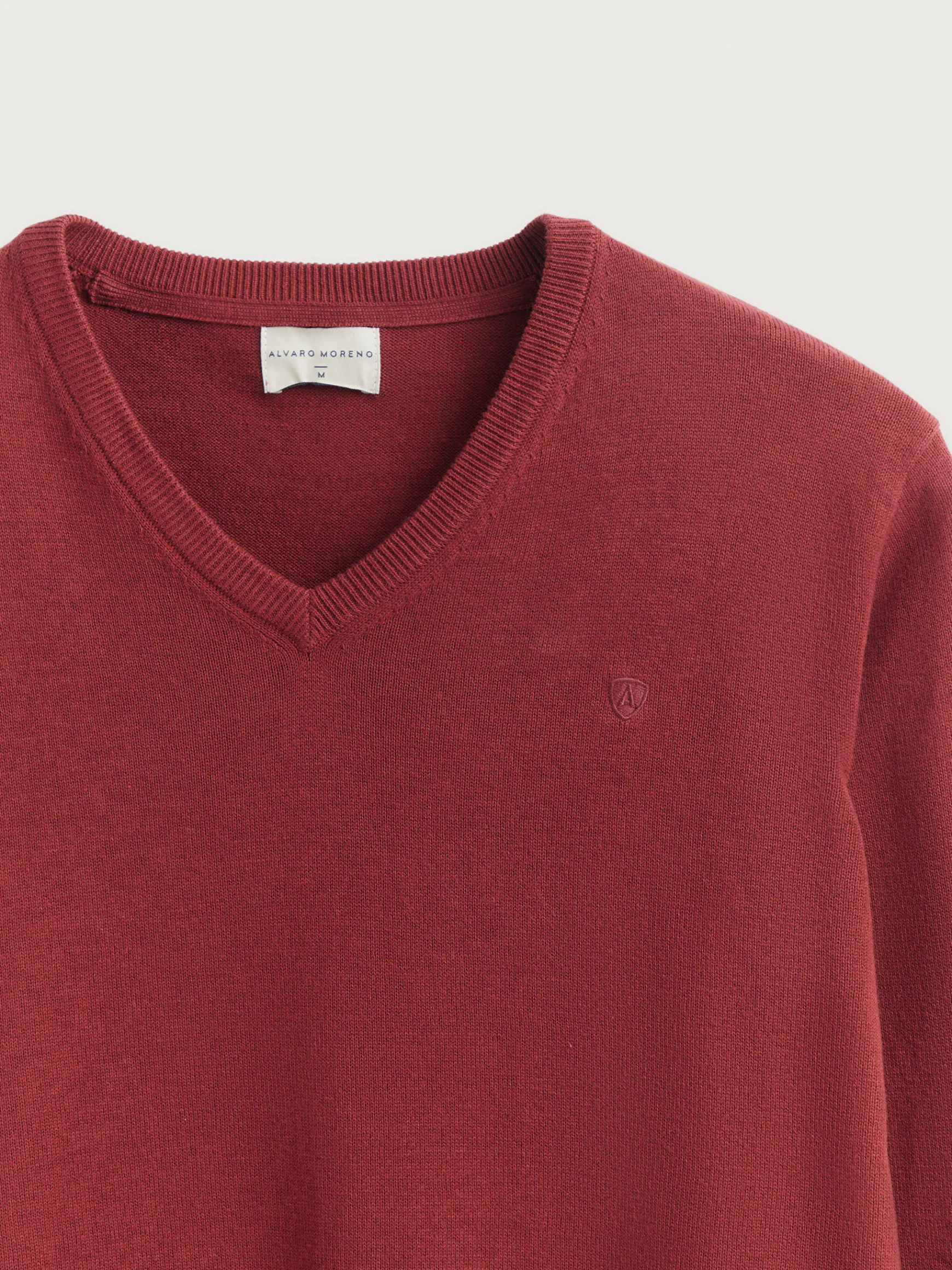 JERSEY V-NECK TRENDY-Alvaro Moreno Sale