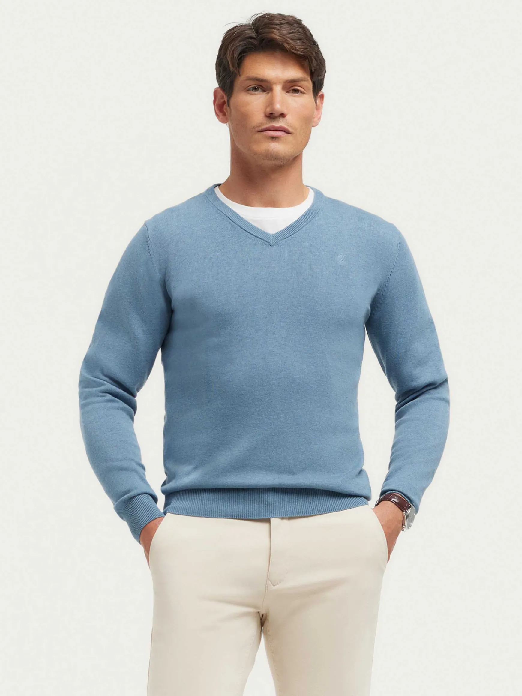 JERSEY V-NECK TRENDY-Alvaro Moreno New