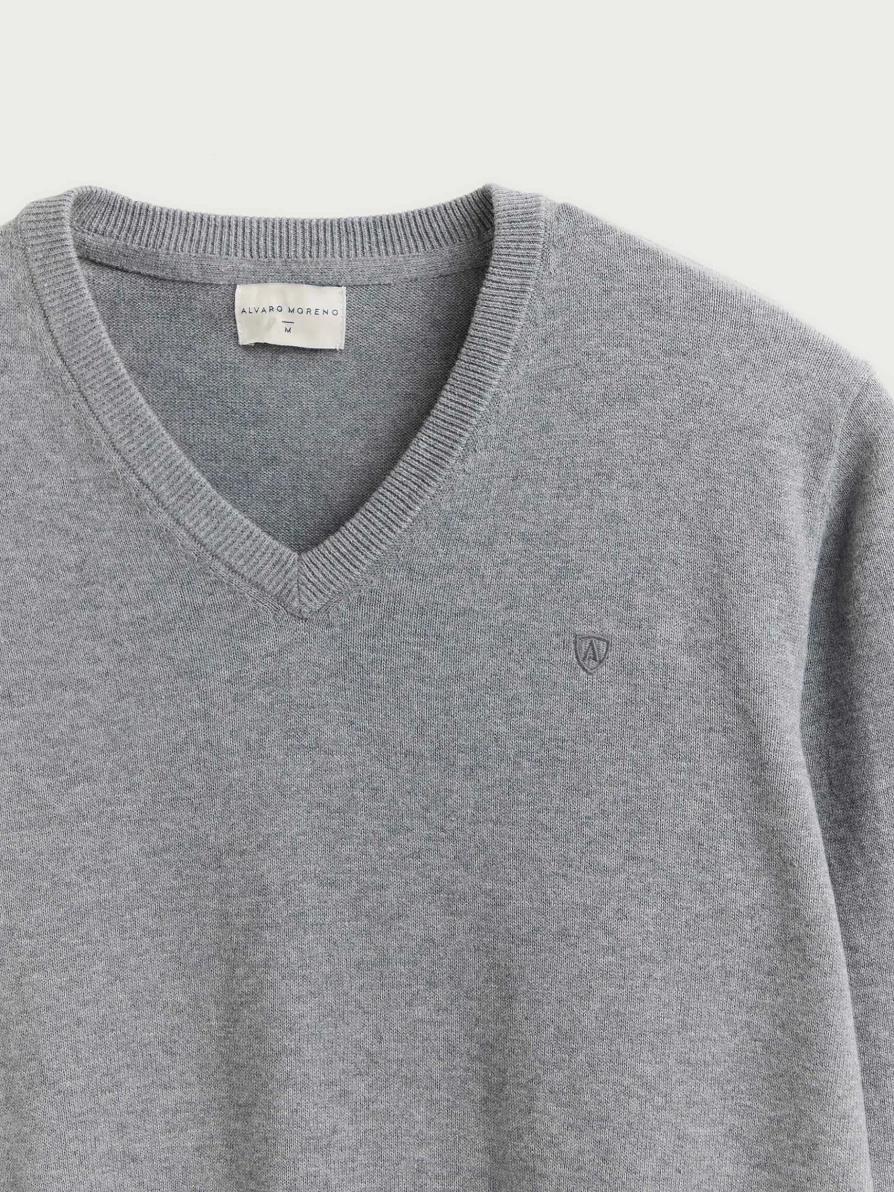 JERSEY V-NECK TRENDY-Alvaro Moreno Online