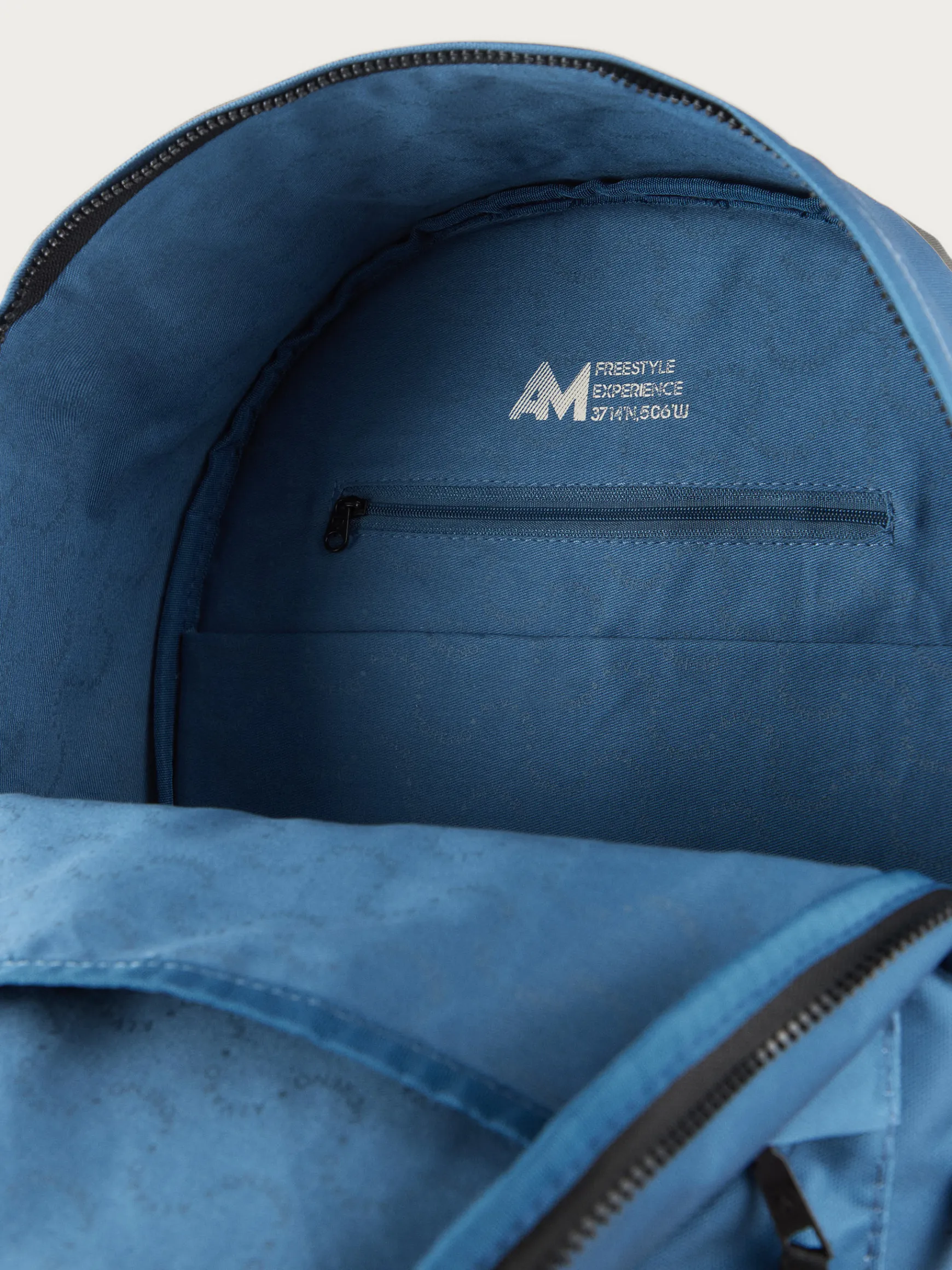 MOCHILA GUIDO-Alvaro Moreno Clearance