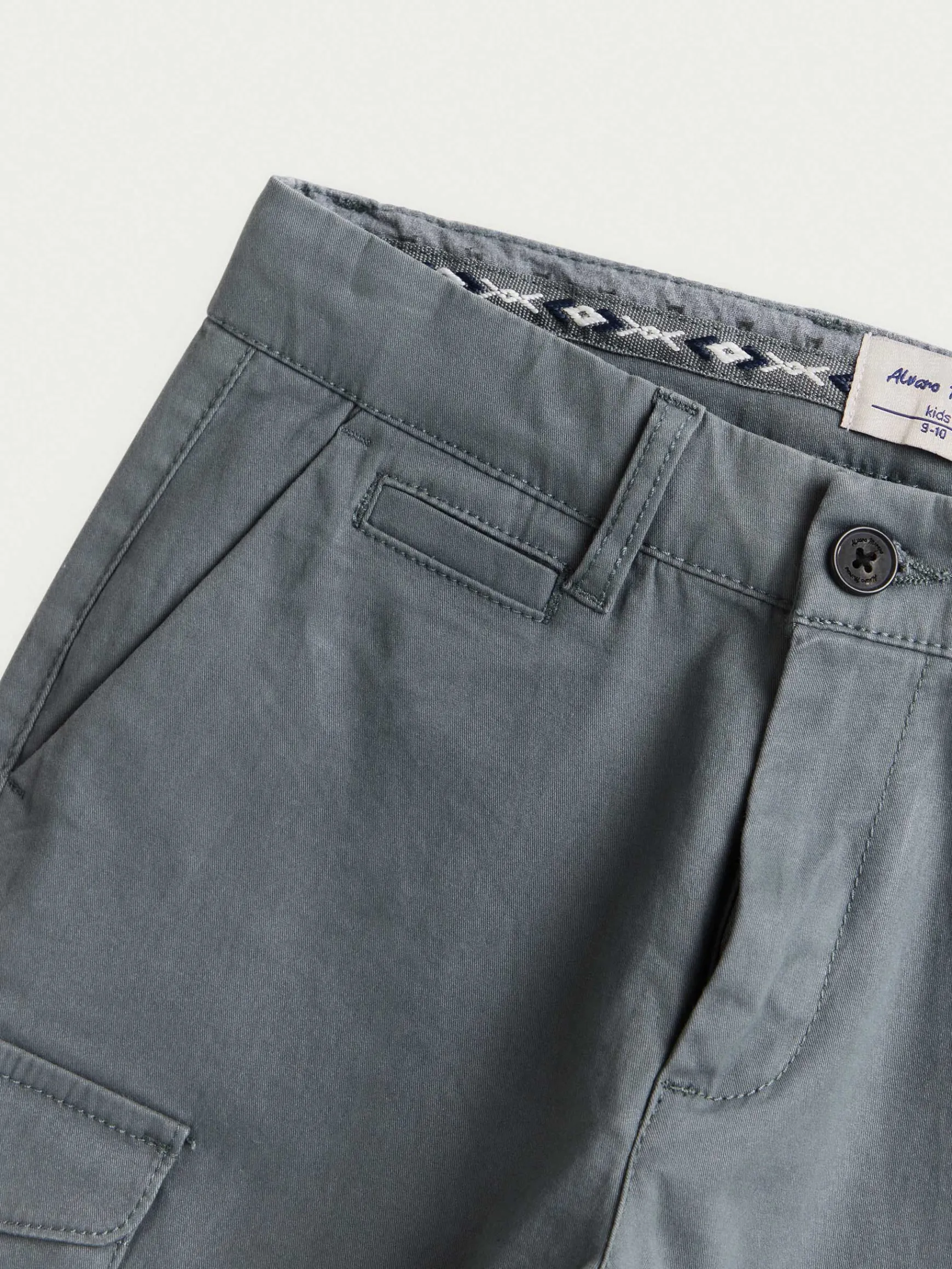 PANTALON BUFFALO KIDS-Alvaro Moreno Best