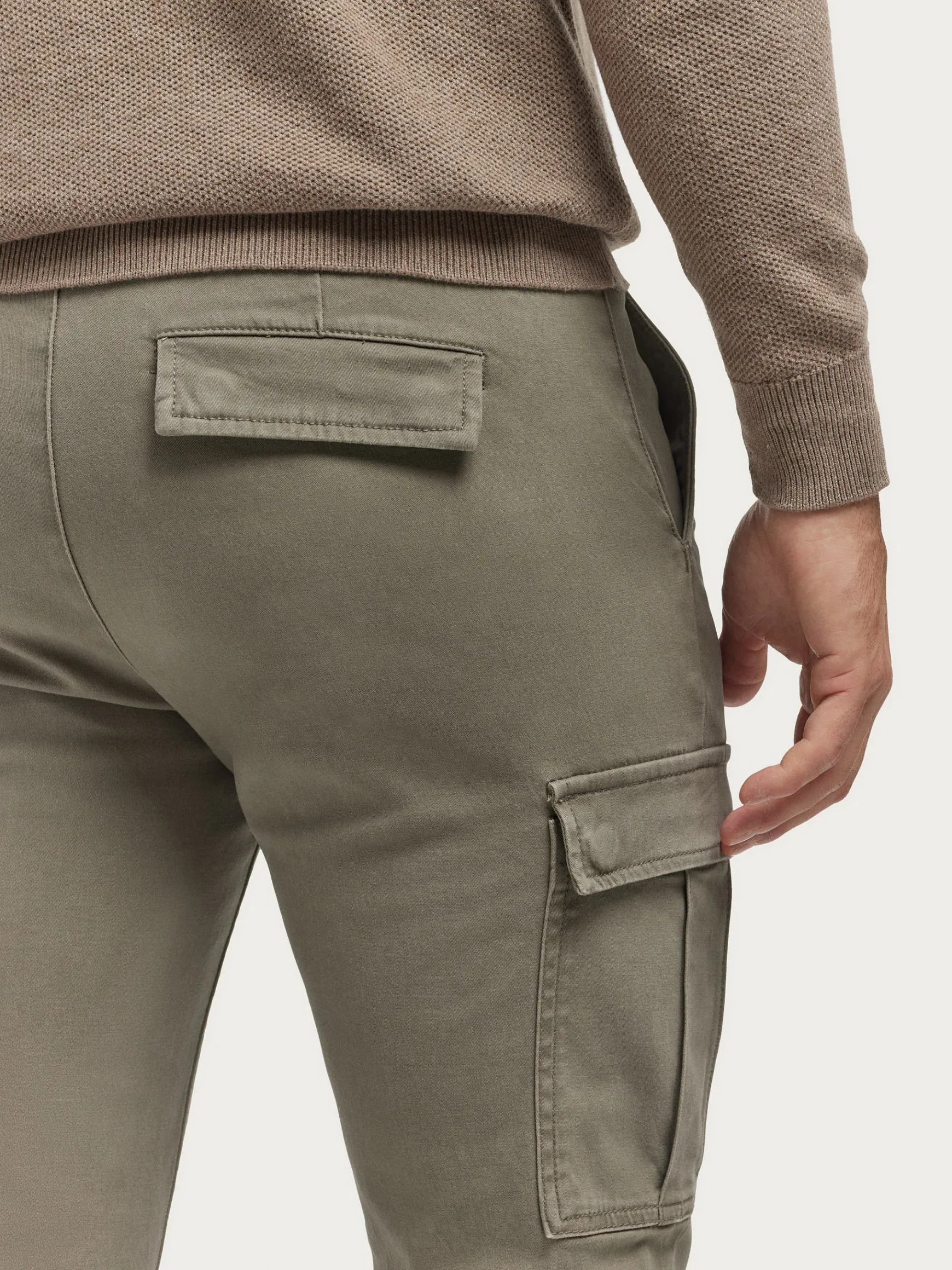 PANTALON CARGO ELVIS-Alvaro Moreno Sale
