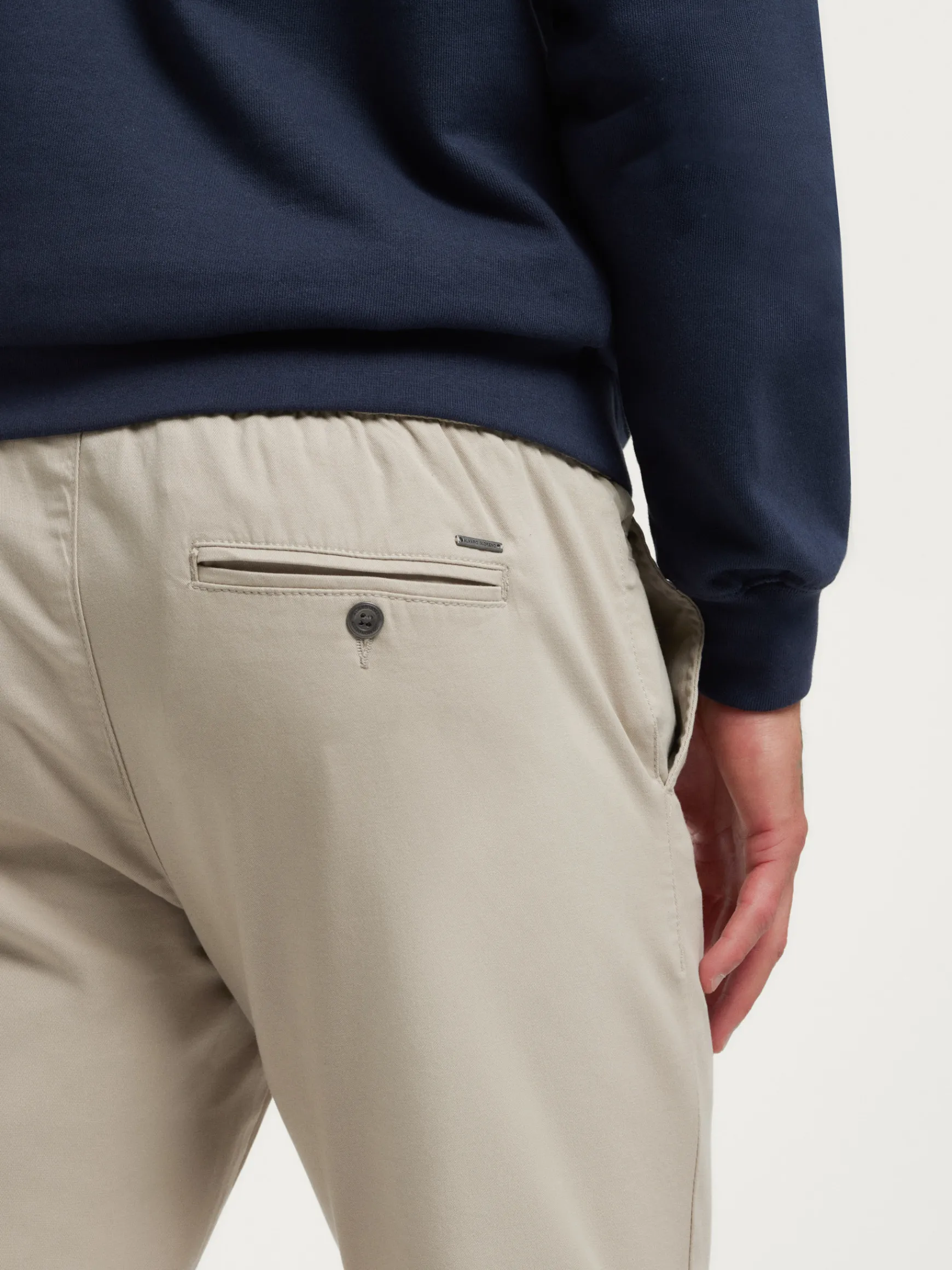 PANTALON DALTON-Alvaro Moreno Sale