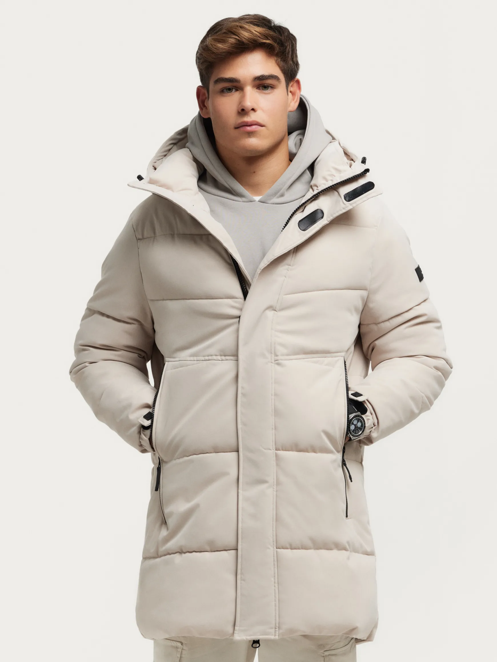PARKA BASKERVILLE-Alvaro Moreno Best