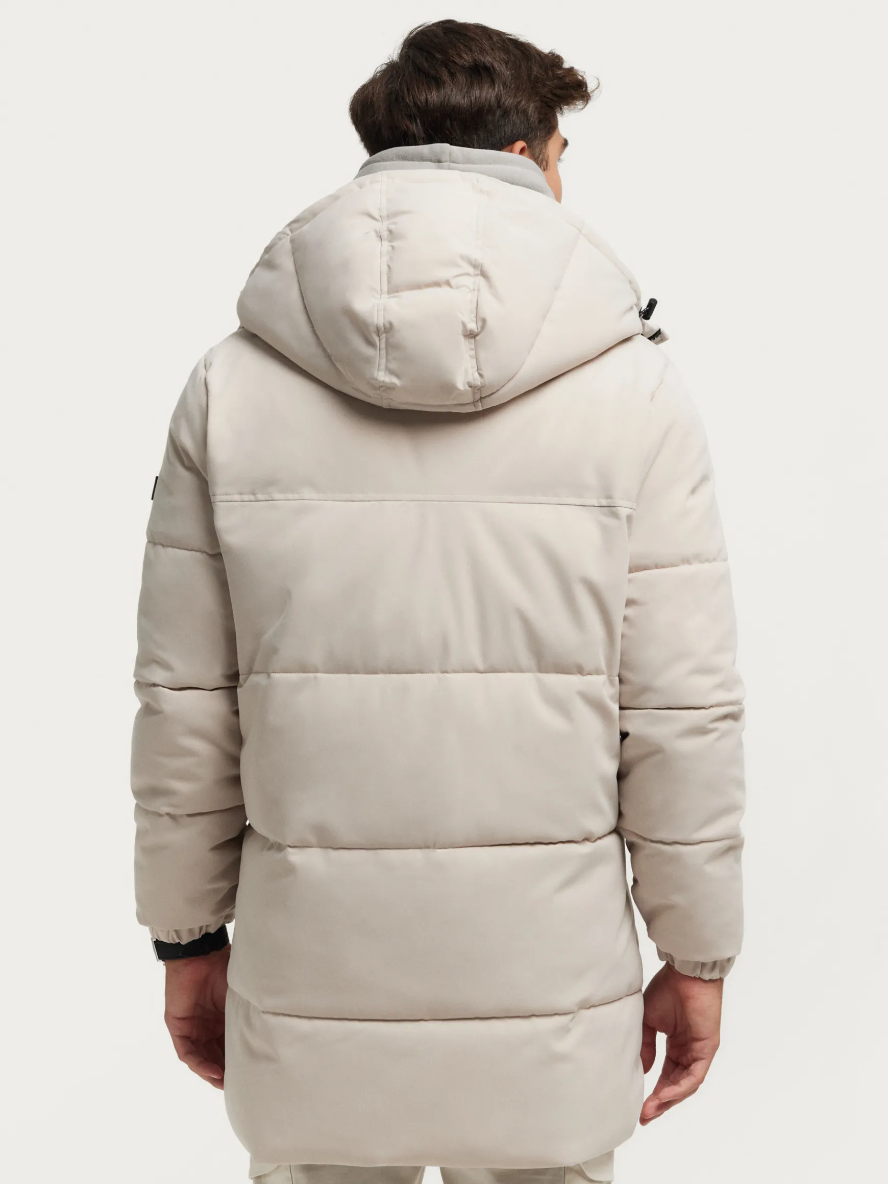 PARKA BASKERVILLE-Alvaro Moreno Best