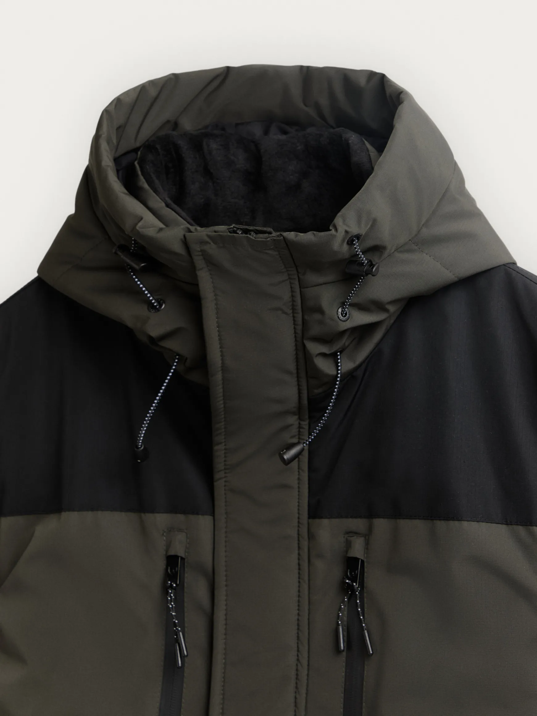 PARKA EXPLORE-Alvaro Moreno