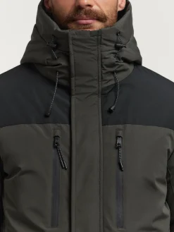 PARKA EXPLORE-Alvaro Moreno