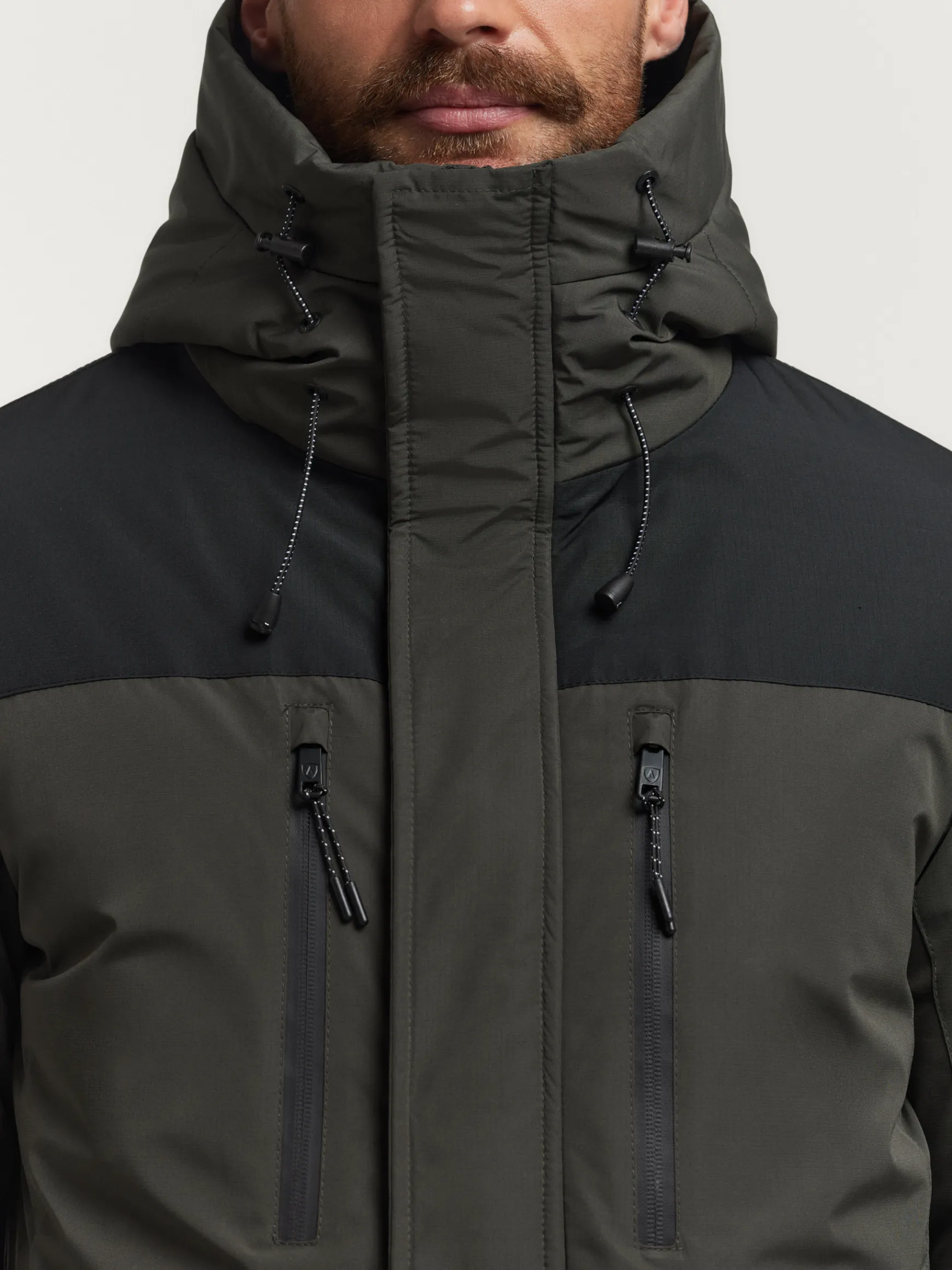 PARKA EXPLORE-Alvaro Moreno