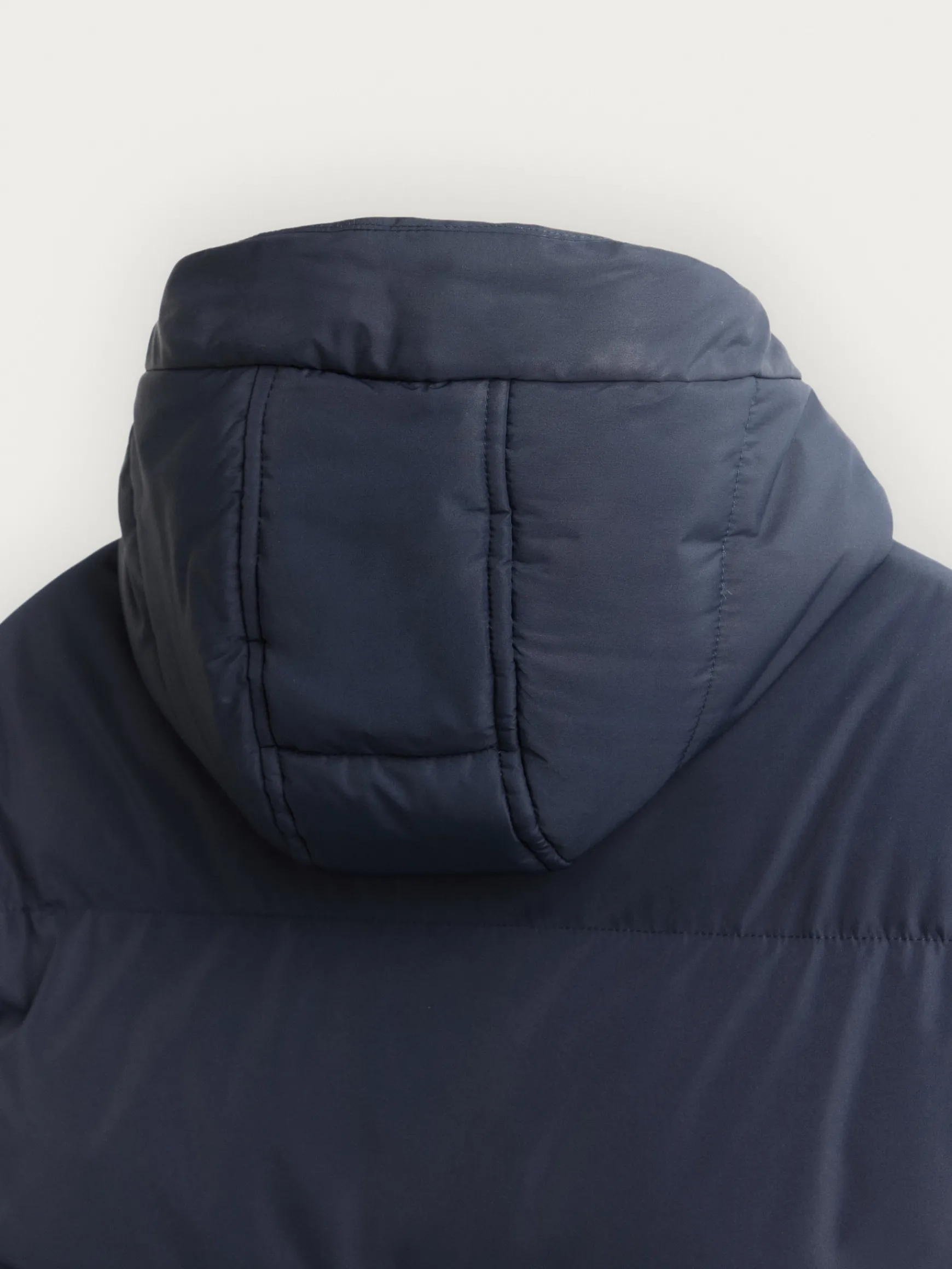 PARKA SKYLINE-Alvaro Moreno New