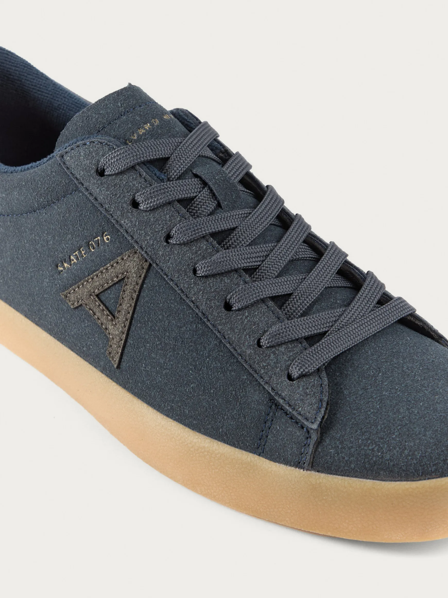 SNEAKERS SKATE-Alvaro Moreno