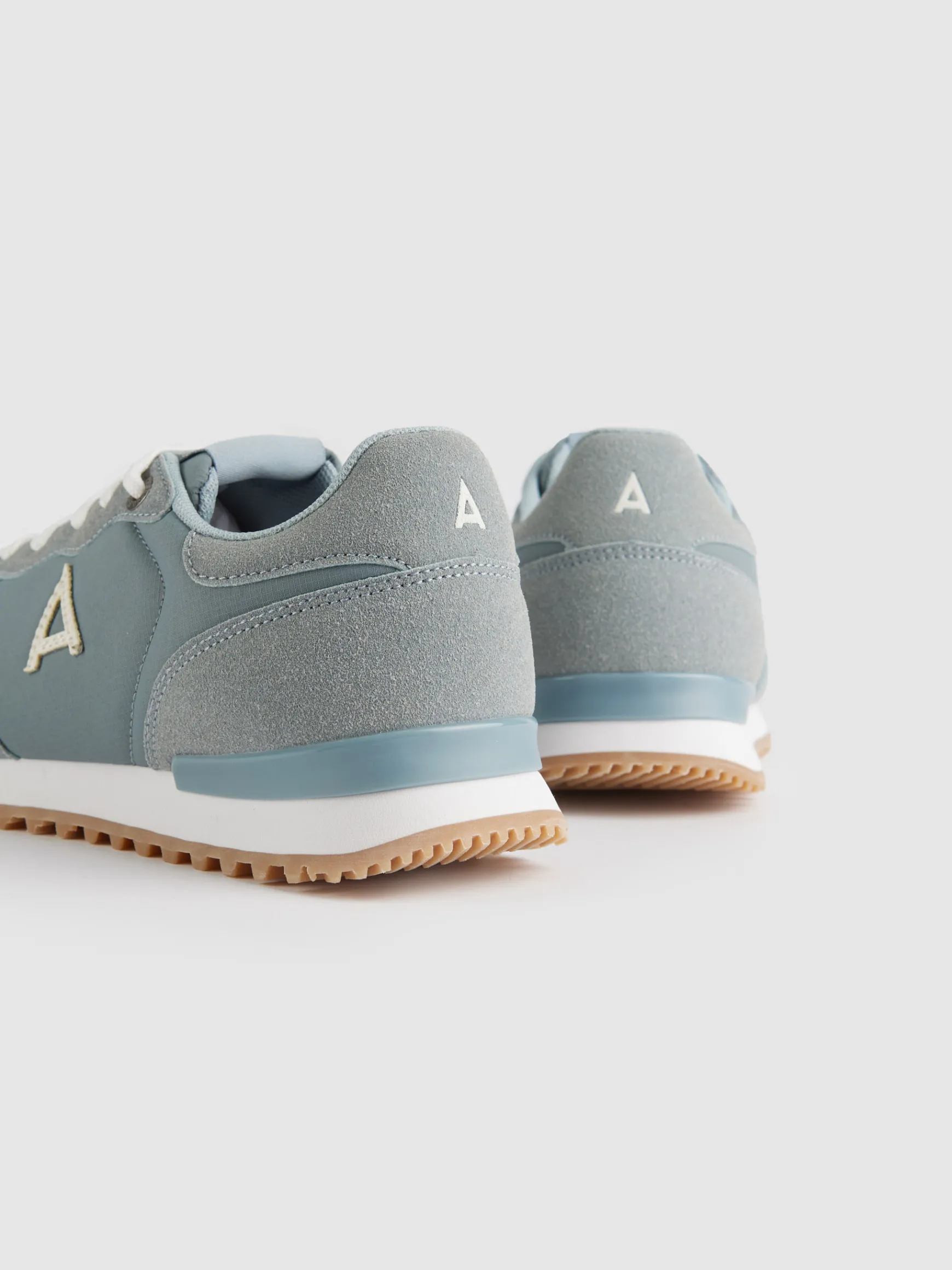 SNEAKERS VIBES KIDS-Alvaro Moreno Hot