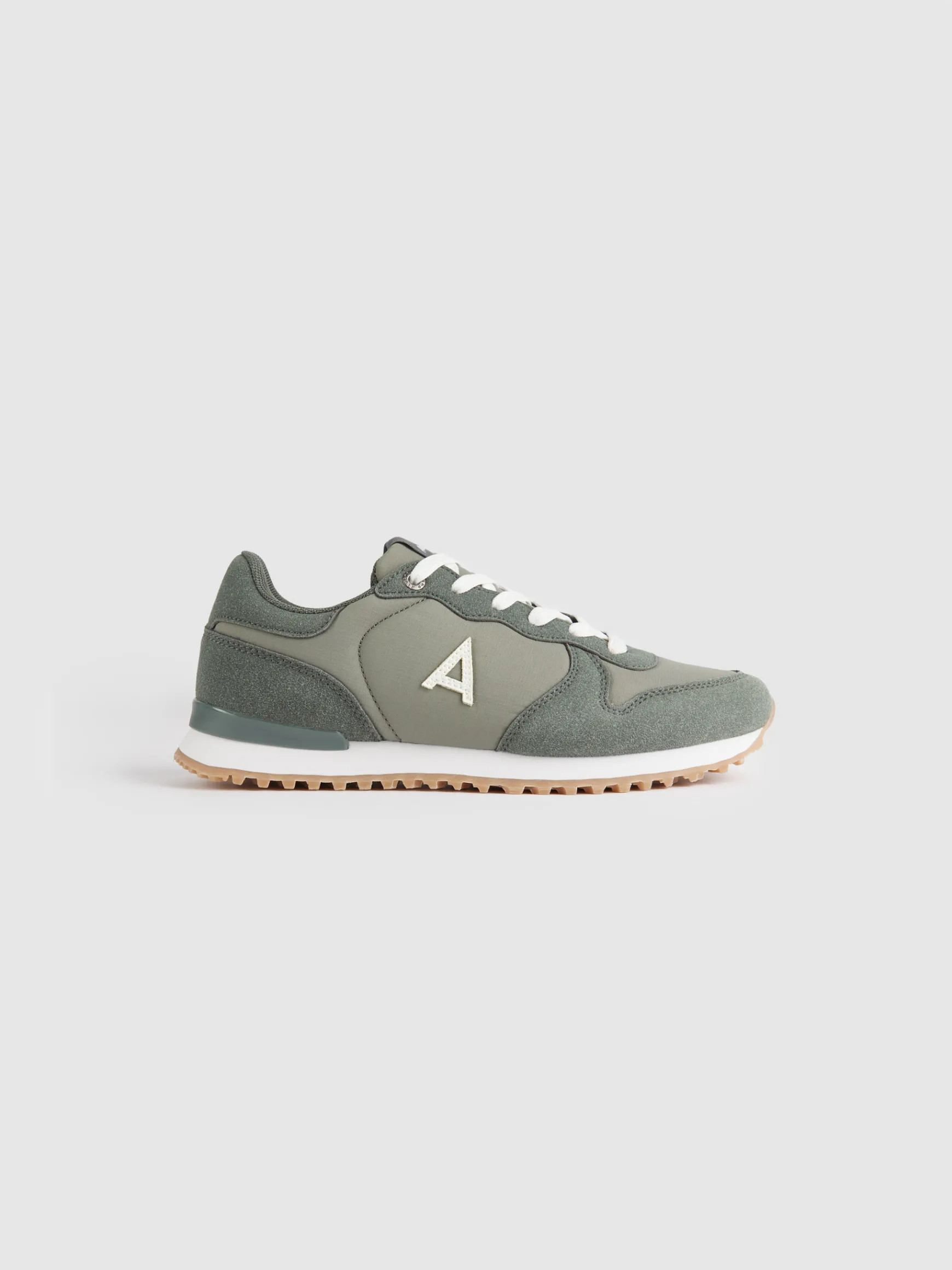 SNEAKERS VIBES KIDS-Alvaro Moreno Best