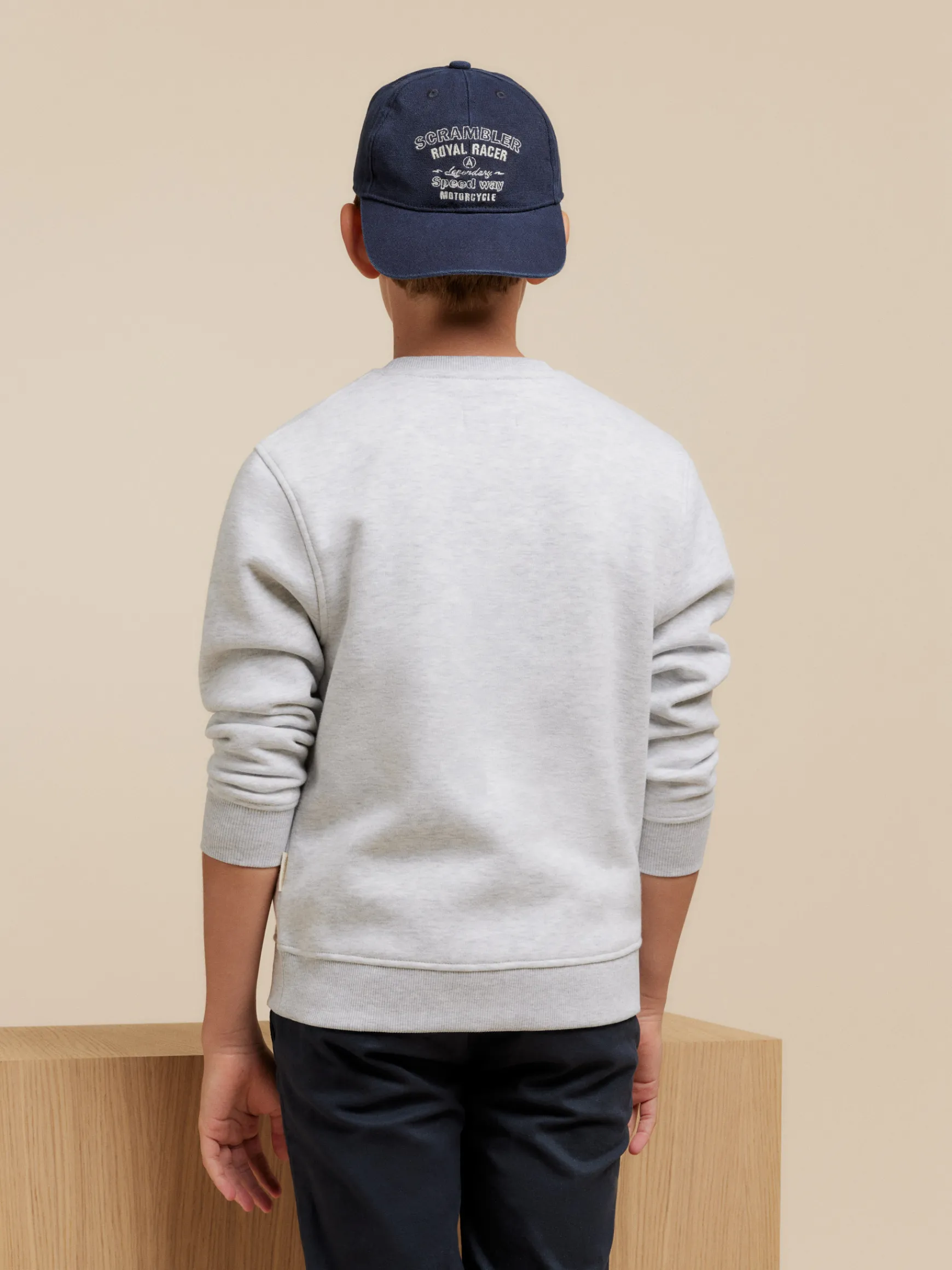 SUDADERA ATLANTA KIDS-Alvaro Moreno Best