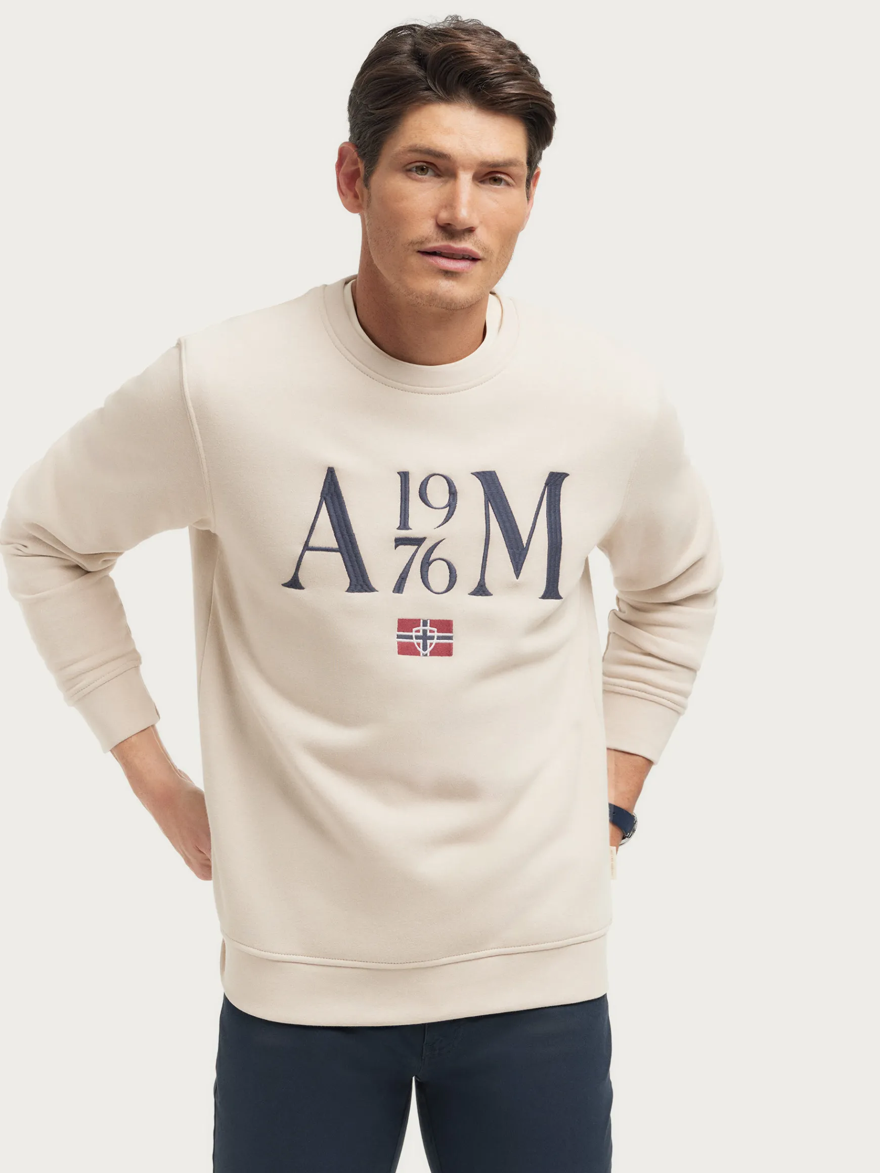 SUDADERA LEGEND-Alvaro Moreno Hot