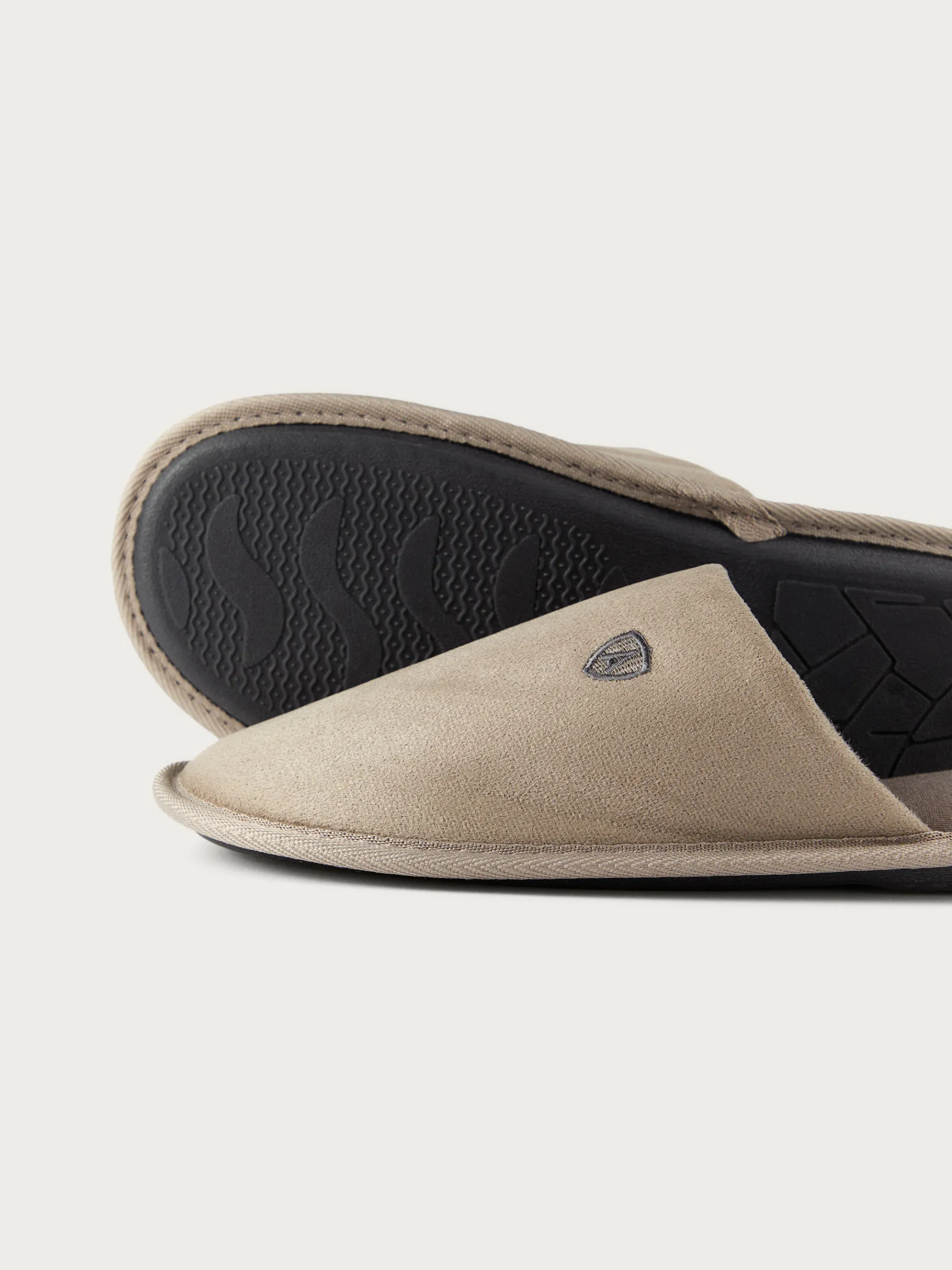 ZAPATILLAS ANTELINA MARRÓN-Alvaro Moreno Discount